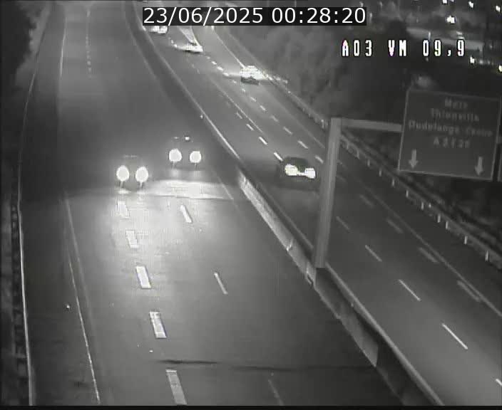 <h2>Webcam Autoroute à la Croix de Bettembourg - A3 - BK 9.9 - direction France</h2>