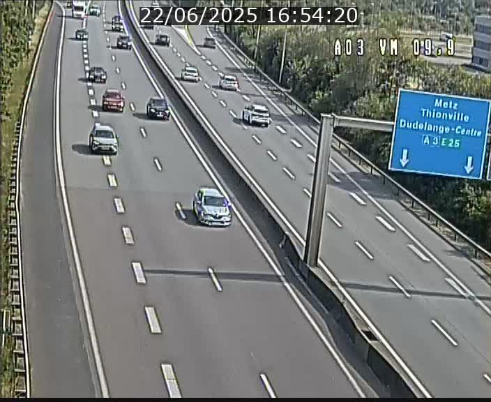 <h2>Webcam Autoroute à la Croix de Bettembourg - A3 - BK 9.9 - direction France</h2>