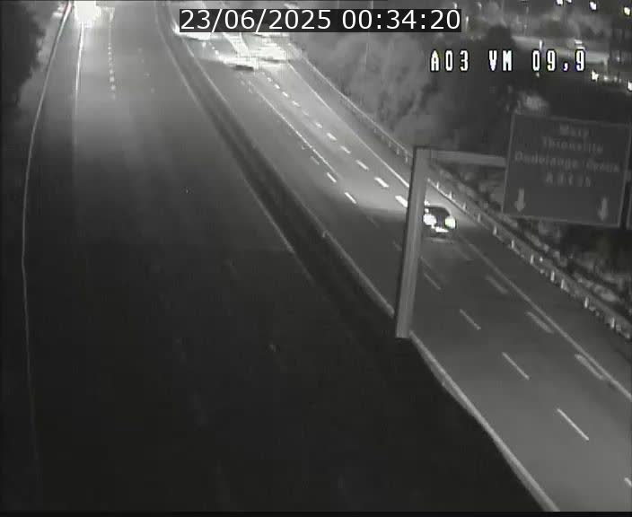 <h2>Webcam Autoroute à la Croix de Bettembourg - A3 - BK 9.9 - direction France</h2>