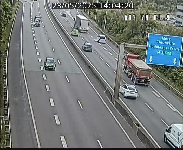 <h2>Webcam Autoroute à la Croix de Bettembourg - A3 - BK 9.9 - direction France</h2>