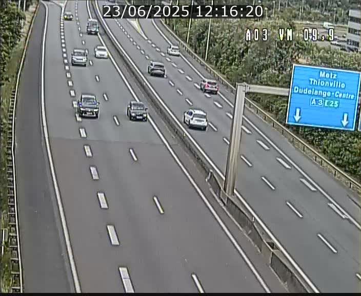 <h2>Webcam Autoroute à la Croix de Bettembourg - A3 - BK 9.9 - direction France</h2>