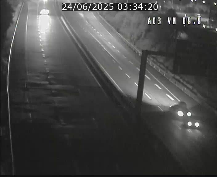 <h2>Webcam Autoroute à la Croix de Bettembourg - A3 - BK 9.9 - direction France</h2>