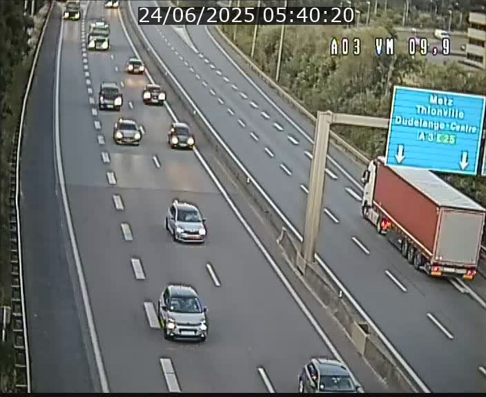<h2>Webcam Autoroute à la Croix de Bettembourg - A3 - BK 9.9 - direction France</h2>