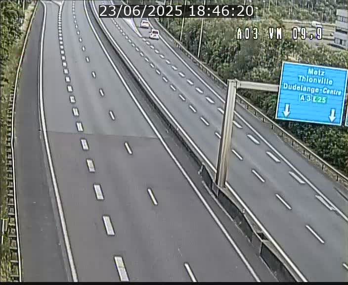 <h2>Webcam Autoroute à la Croix de Bettembourg - A3 - BK 9.9 - direction France</h2>