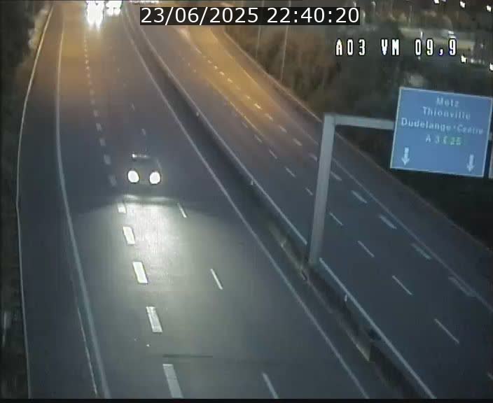 <h2>Webcam Autoroute à la Croix de Bettembourg - A3 - BK 9.9 - direction France</h2>