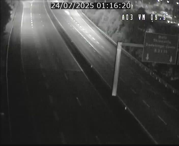 <h2>Webcam Autoroute à la Croix de Bettembourg - A3 - BK 9.9 - direction France</h2>