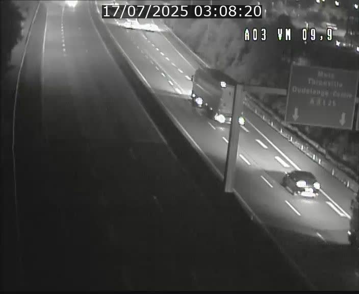 <h2>Webcam Autoroute à la Croix de Bettembourg - A3 - BK 9.9 - direction France</h2>