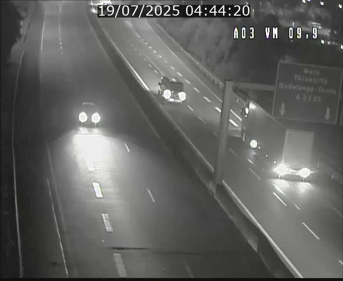 <h2>Webcam Autoroute à la Croix de Bettembourg - A3 - BK 9.9 - direction France</h2>