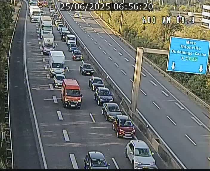 <h2>Webcam Autoroute à la Croix de Bettembourg - A3 - BK 9.9 - direction France</h2>