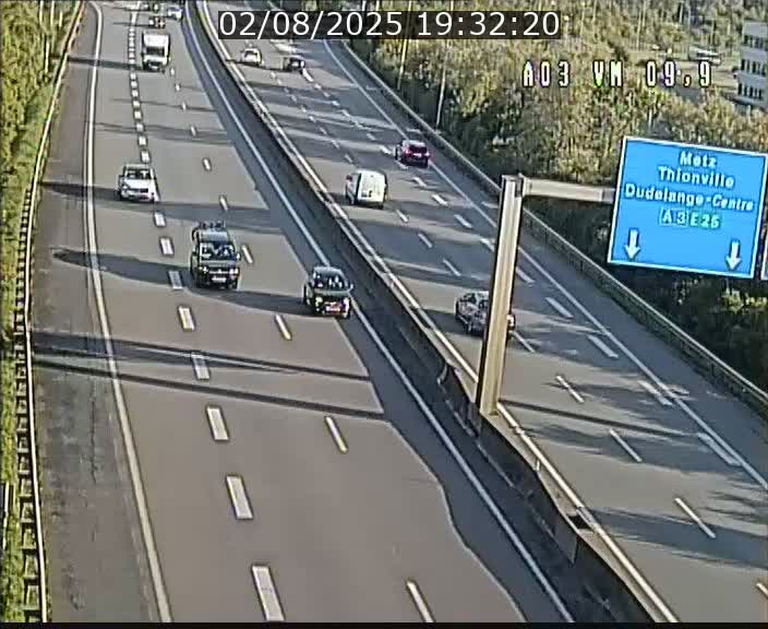 <h2>Webcam Autoroute à la Croix de Bettembourg - A3 - BK 9.9 - direction France</h2>