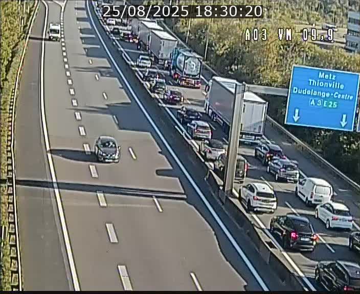 <h2>Webcam Autoroute à la Croix de Bettembourg - A3 - BK 9.9 - direction France</h2>
