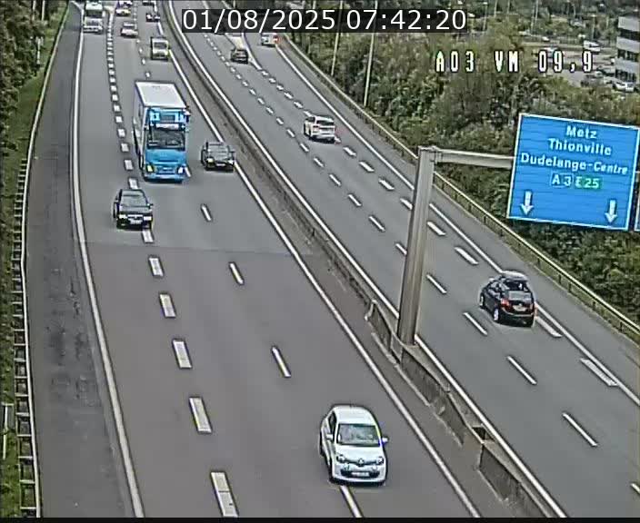 <h2>Webcam Autoroute à la Croix de Bettembourg - A3 - BK 9.9 - direction France</h2>