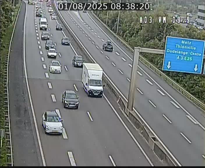 <h2>Webcam Autoroute à la Croix de Bettembourg - A3 - BK 9.9 - direction France</h2>