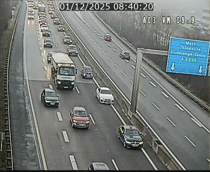 <h2>Webcam Autoroute à la Croix de Bettembourg - A3 - BK 9.9 - direction France</h2>