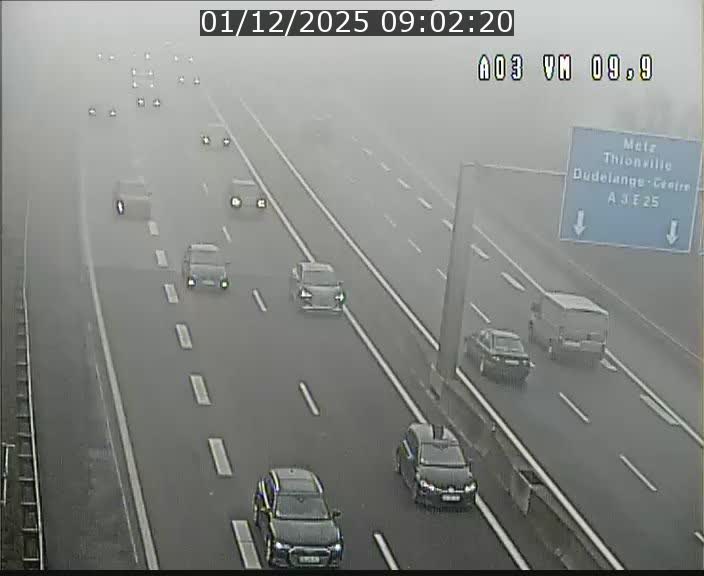<h2>Webcam Autoroute à la Croix de Bettembourg - A3 - BK 9.9 - direction France</h2>