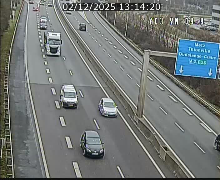 <h2>Webcam Autoroute à la Croix de Bettembourg - A3 - BK 9.9 - direction France</h2>