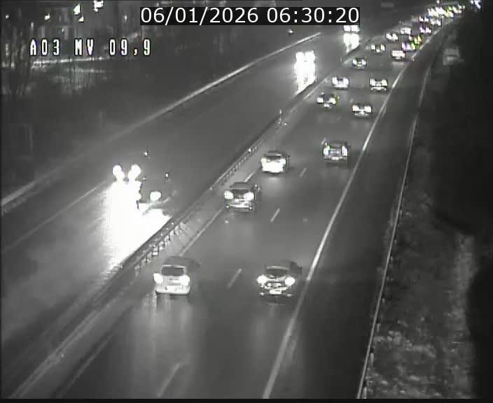 <h2>Webcam Autoroute à la Croix de Bettembourg - A3 - BK 9.9 - direction Luxembourg-Ville</h2>