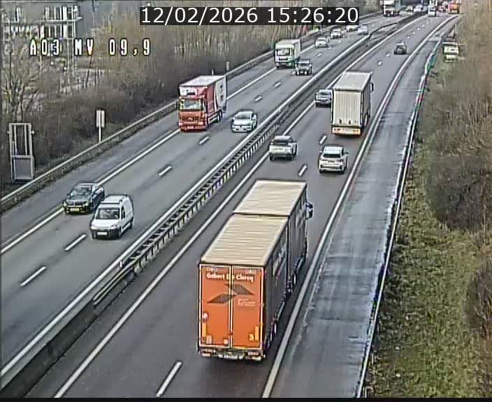 <h2>Webcam Autoroute à la Croix de Bettembourg - A3 - BK 9.9 - direction Luxembourg-Ville</h2>