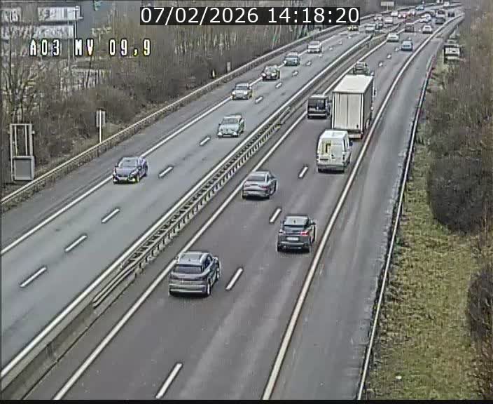 <h2>Webcam Autoroute à la Croix de Bettembourg - A3 - BK 9.9 - direction Luxembourg-Ville</h2>