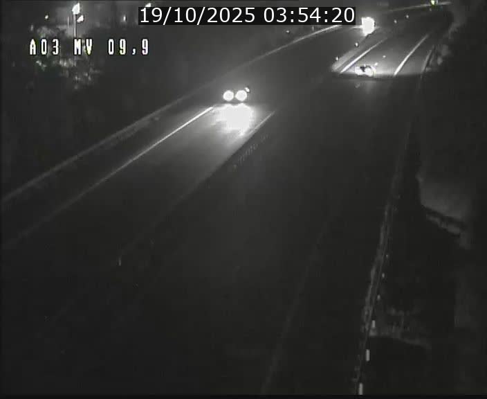 <h2>Webcam Autoroute à la Croix de Bettembourg - A3 - BK 9.9 - direction Luxembourg-Ville</h2>