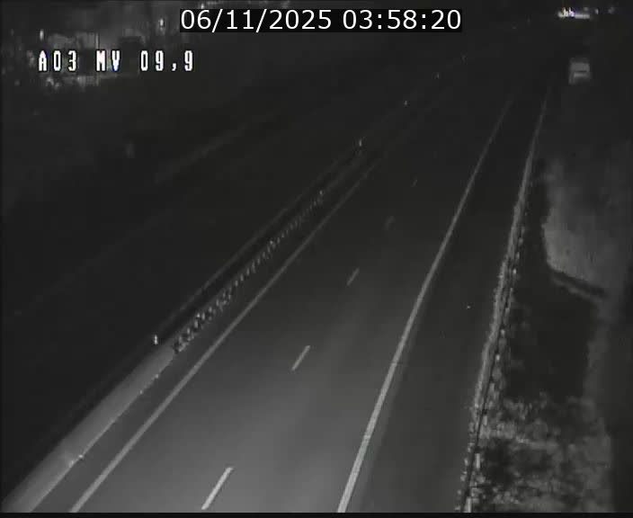 <h2>Webcam Autoroute à la Croix de Bettembourg - A3 - BK 9.9 - direction Luxembourg-Ville</h2>