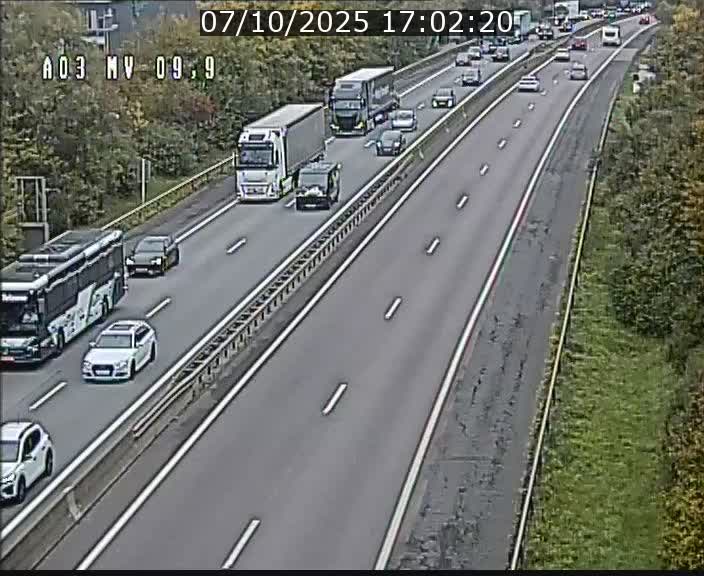 <h2>Webcam Autoroute à la Croix de Bettembourg - A3 - BK 9.9 - direction Luxembourg-Ville</h2>