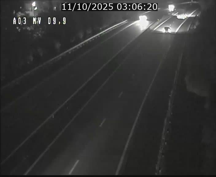 <h2>Webcam Autoroute à la Croix de Bettembourg - A3 - BK 9.9 - direction Luxembourg-Ville</h2>