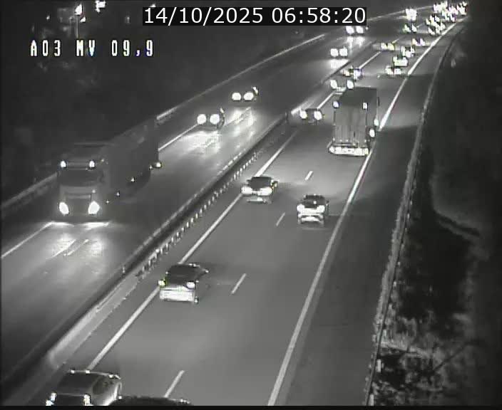 <h2>Webcam Autoroute à la Croix de Bettembourg - A3 - BK 9.9 - direction Luxembourg-Ville</h2>