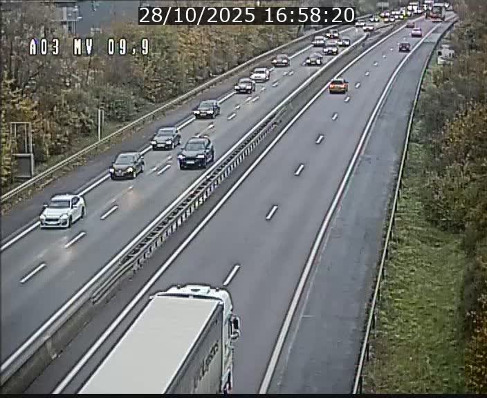 <h2>Webcam Autoroute à la Croix de Bettembourg - A3 - BK 9.9 - direction Luxembourg-Ville</h2>