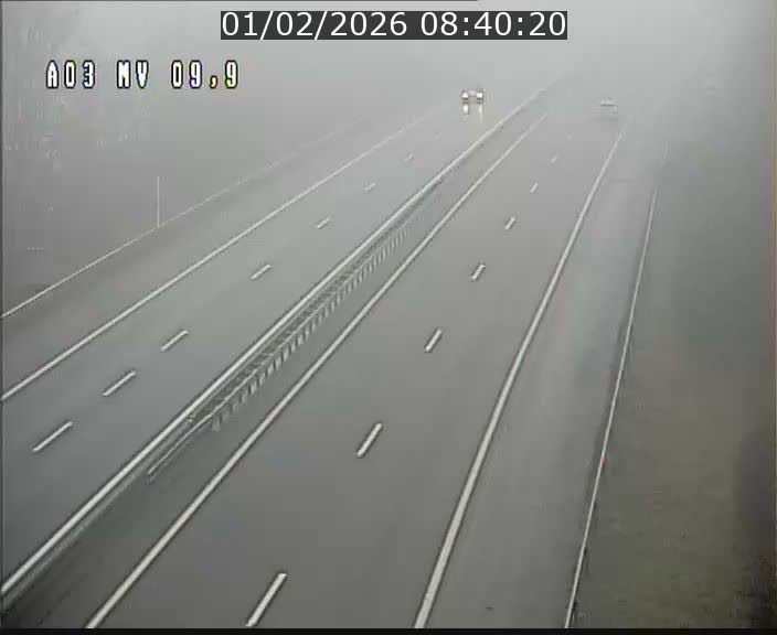 <h2>Webcam Autoroute à la Croix de Bettembourg - A3 - BK 9.9 - direction Luxembourg-Ville</h2>