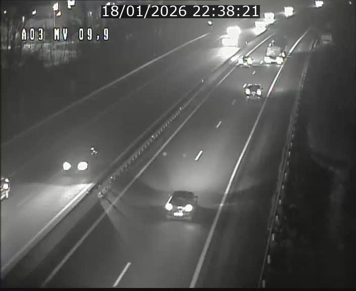 <h2>Webcam Autoroute à la Croix de Bettembourg - A3 - BK 9.9 - direction Luxembourg-Ville</h2>