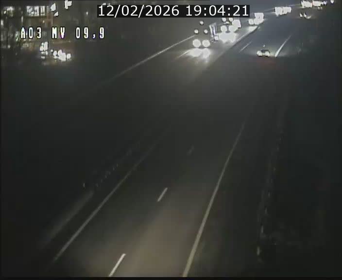 <h2>Webcam Autoroute à la Croix de Bettembourg - A3 - BK 9.9 - direction Luxembourg-Ville</h2>