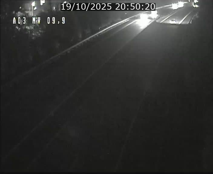 <h2>Webcam Autoroute à la Croix de Bettembourg - A3 - BK 9.9 - direction Luxembourg-Ville</h2>