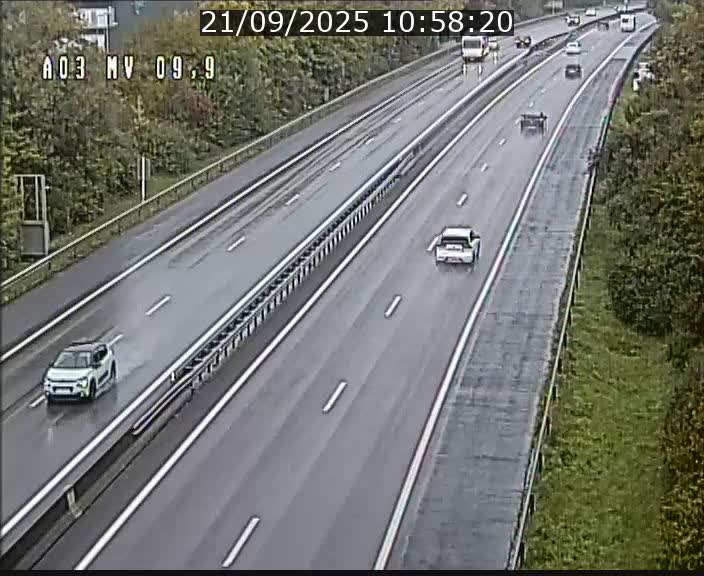 <h2>Webcam Autoroute à la Croix de Bettembourg - A3 - BK 9.9 - direction Luxembourg-Ville</h2>