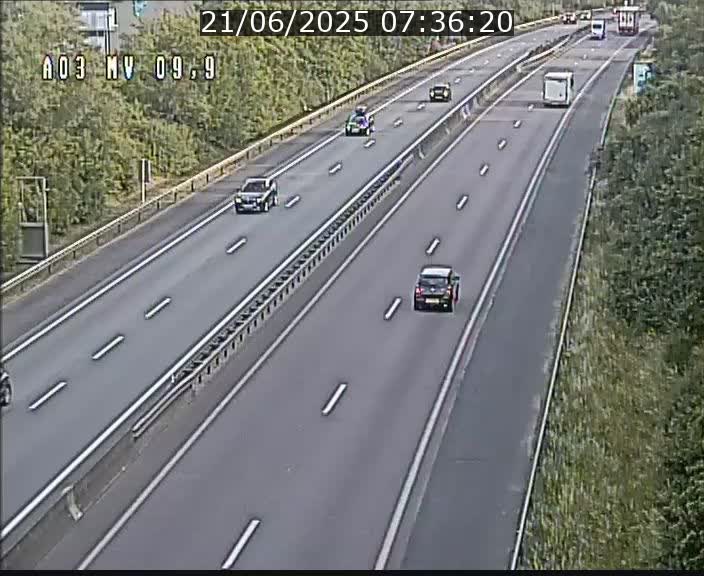 <h2>Webcam Autoroute à la Croix de Bettembourg - A3 - BK 9.9 - direction Luxembourg-Ville</h2>
