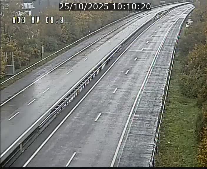 <h2>Webcam Autoroute à la Croix de Bettembourg - A3 - BK 9.9 - direction Luxembourg-Ville</h2>