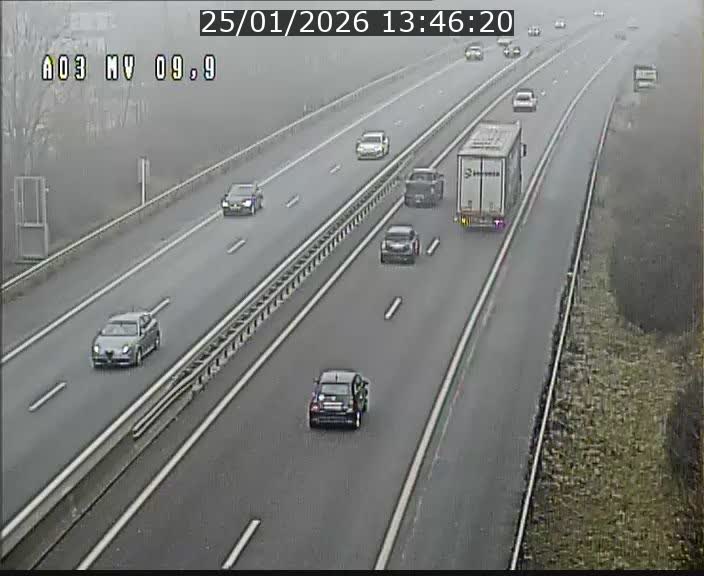 <h2>Webcam Autoroute à la Croix de Bettembourg - A3 - BK 9.9 - direction Luxembourg-Ville</h2>