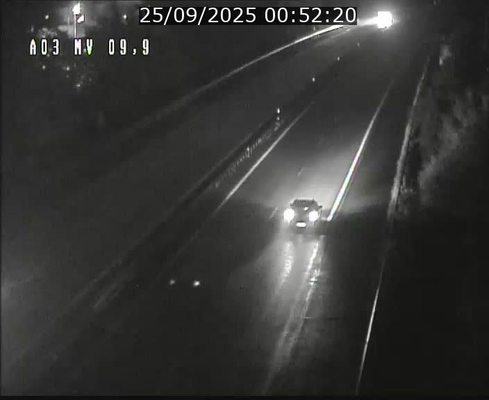 <h2>Webcam Autoroute à la Croix de Bettembourg - A3 - BK 9.9 - direction Luxembourg-Ville</h2>