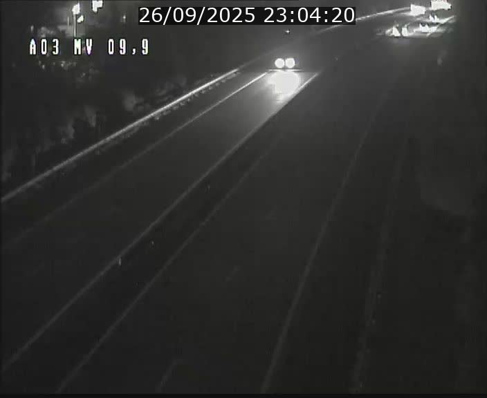 <h2>Webcam Autoroute à la Croix de Bettembourg - A3 - BK 9.9 - direction Luxembourg-Ville</h2>