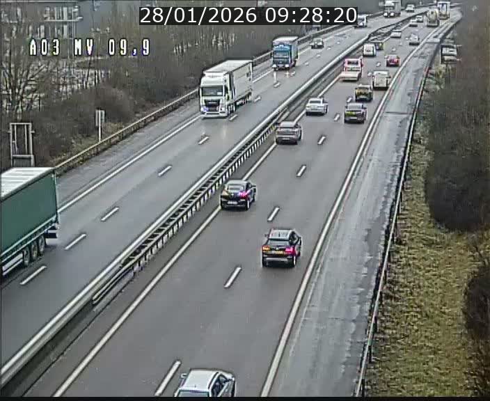 <h2>Webcam Autoroute à la Croix de Bettembourg - A3 - BK 9.9 - direction Luxembourg-Ville</h2>