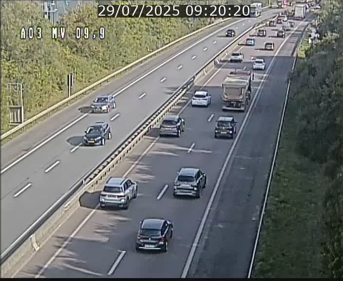 <h2>Webcam Autoroute à la Croix de Bettembourg - A3 - BK 9.9 - direction Luxembourg-Ville</h2>