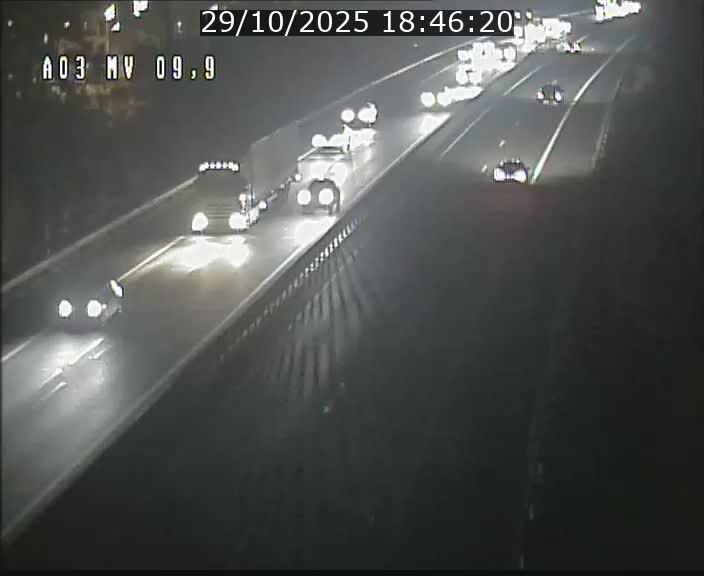 <h2>Webcam Autoroute à la Croix de Bettembourg - A3 - BK 9.9 - direction Luxembourg-Ville</h2>