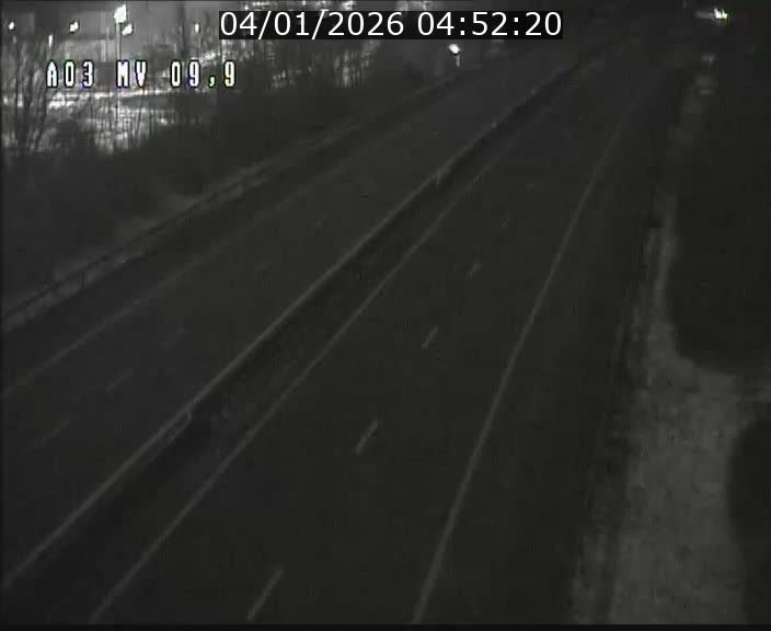 <h2>Webcam Autoroute à la Croix de Bettembourg - A3 - BK 9.9 - direction Luxembourg-Ville</h2>