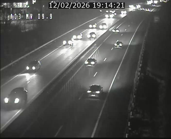 <h2>Webcam Autoroute à la Croix de Bettembourg - A3 - BK 9.9 - direction Luxembourg-Ville</h2>