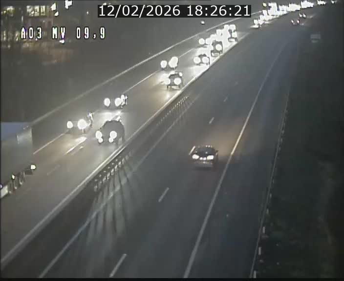 <h2>Webcam Autoroute à la Croix de Bettembourg - A3 - BK 9.9 - direction Luxembourg-Ville</h2>