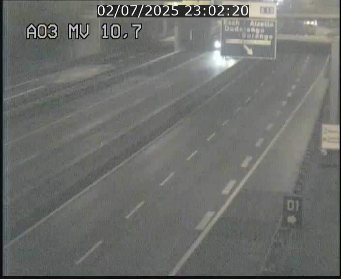 <h2>Traffic live webcam Luxembourg Croix de Bettembourg - A3 - BK 10.7 - direction France</h2>