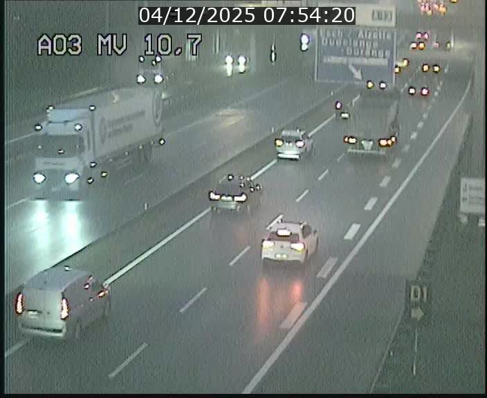 <h2>Traffic live webcam Luxembourg Croix de Bettembourg - A3 - BK 10.7 - direction France</h2>