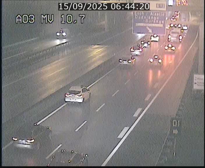 <h2>Traffic live webcam Luxembourg Croix de Bettembourg - A3 - BK 10.7 - direction France</h2>