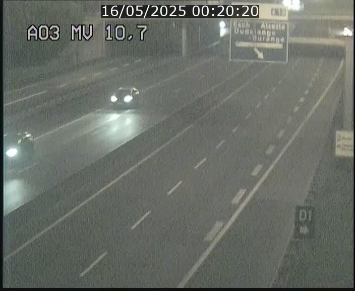 <h2>Traffic live webcam Luxembourg Croix de Bettembourg - A3 - BK 10.7 - direction France</h2>