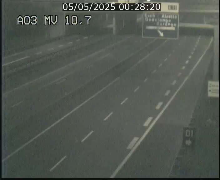 Traffic live webcam Luxembourg Croix de Bettembourg - A3 - BK 10.7 - direction France